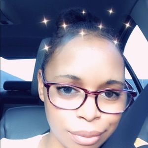 Meet your Posher, Ariel